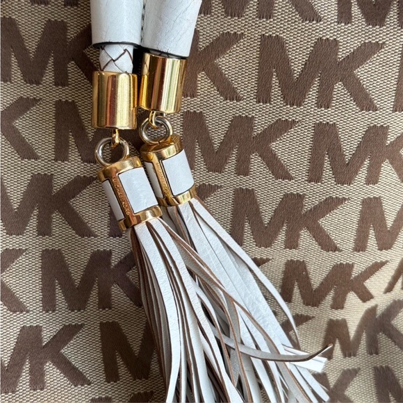 Michael Kors Tan and Cream Logo Tote Purse - Picture 3 of 8